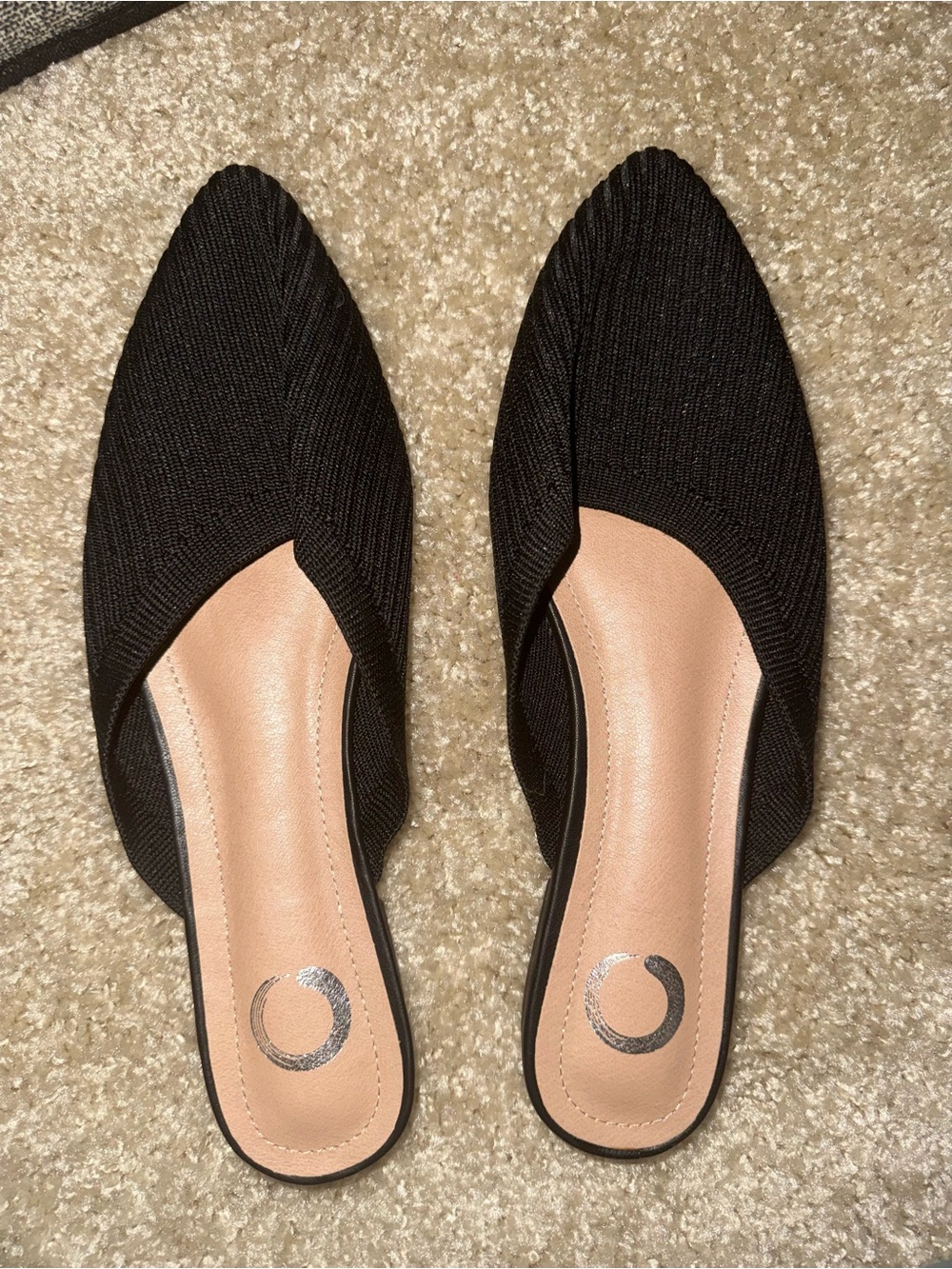 Black Knit Pointed Toe Slip-On Flats